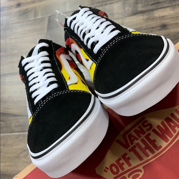 VANS men’s OLD SKOOL FLAME black/black true white - Picture 6 of 16